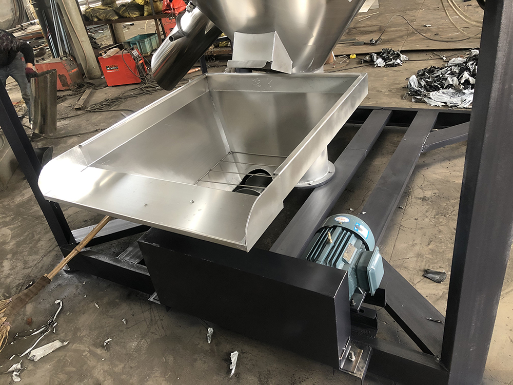 立式攪拌機(jī) (19)